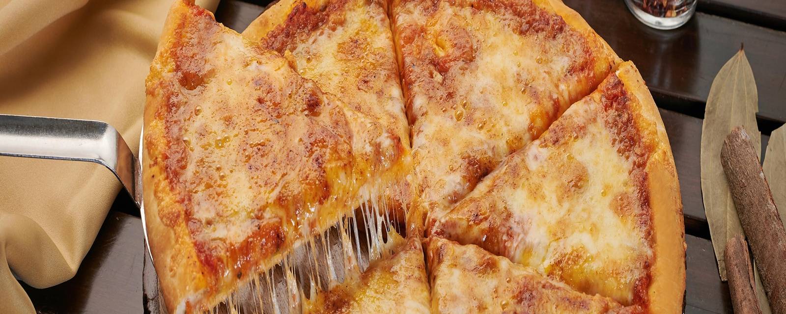 Pizza By The Bay cover